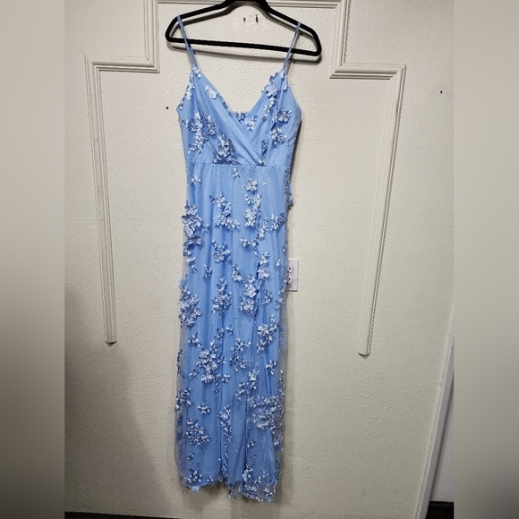 Lulus Rare Presence Powder Blue 3D Floral Surplice Maxi Dress M Wedding Party - Picture 6 of 10